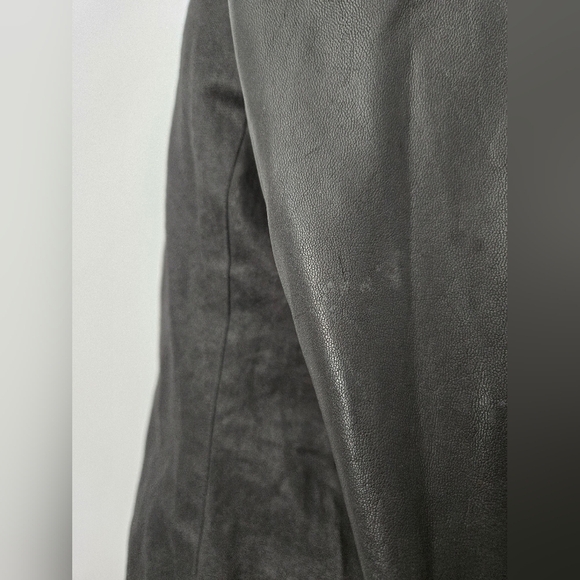 VINCE Women's Linen and Leather Black Jacket Lined in Silk. Size 6 - Picture 4 of 11